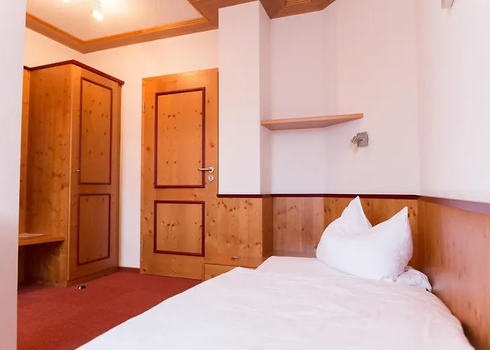 Hotel Landgasthof Schwarzer Adler Gbr Dietenhofen